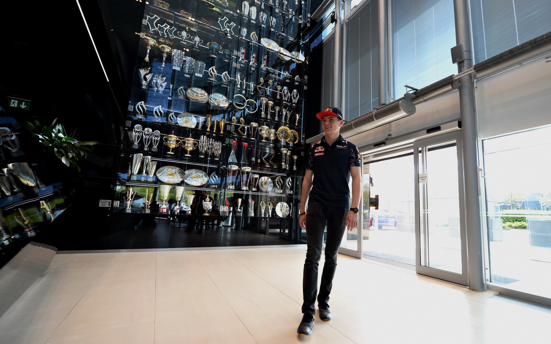 Max Verstappen nastupuje do týmu Red Bull