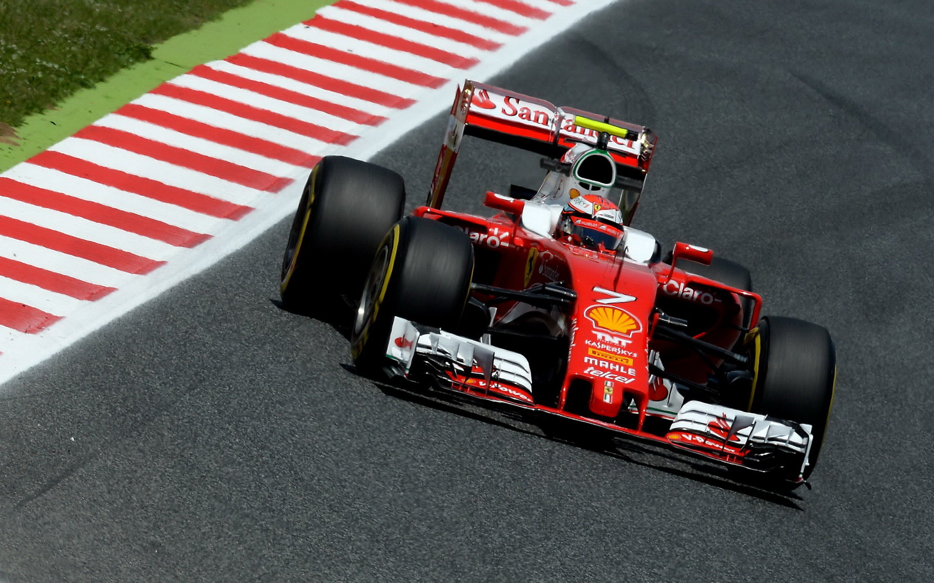 Kimi Räikkönen sice chvíli vedl tréninkové výsledky, ale poslední část mu příliš nevyšla