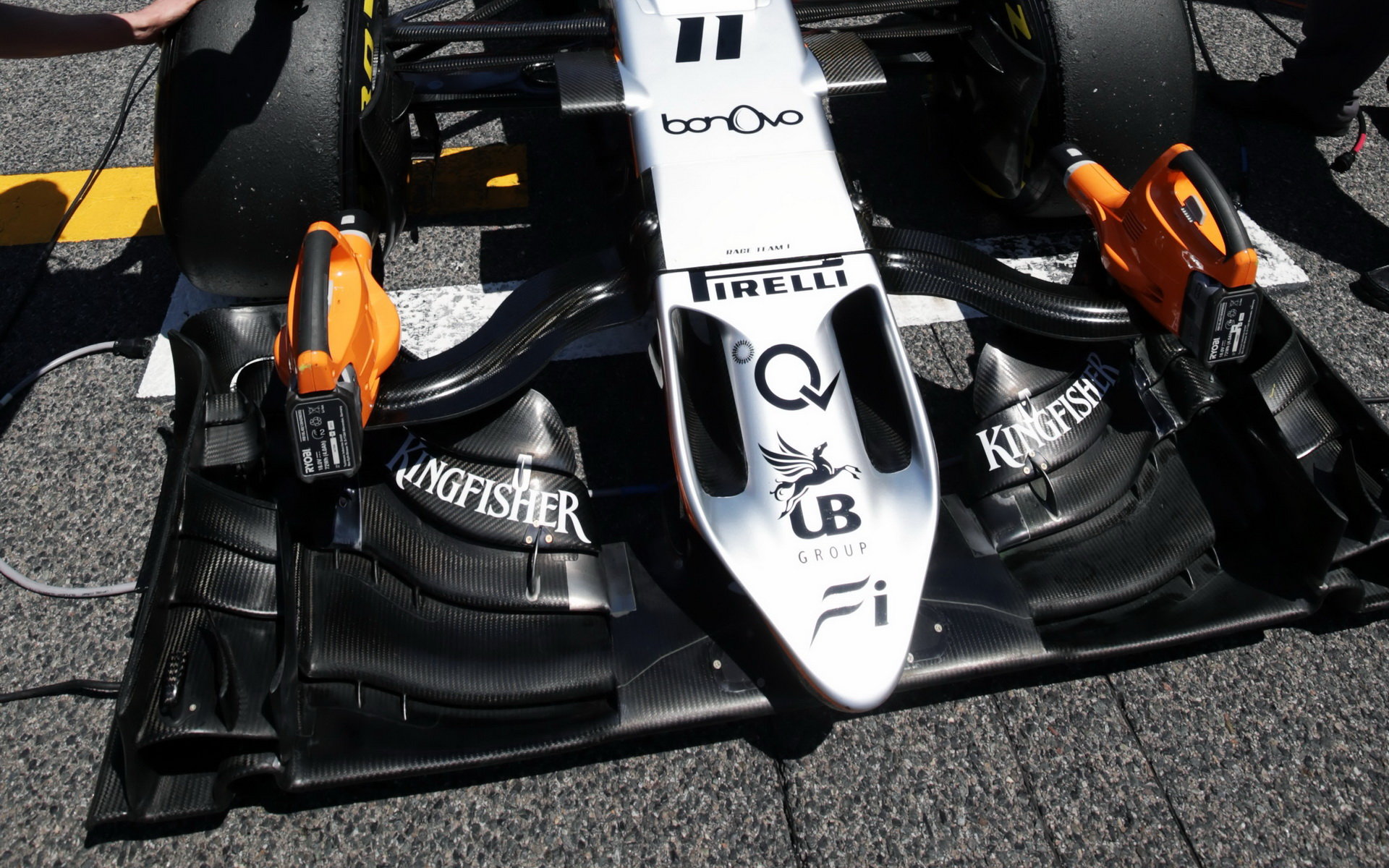 Přední křídlo vozu Force India VJM09 - Mercedes v Barceloně