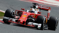 Sebastian Vettel při mezisezónních testech v Barceloně