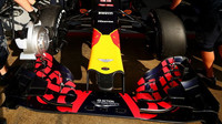 Max Verstappen při mezisezónních testech v Barceloně