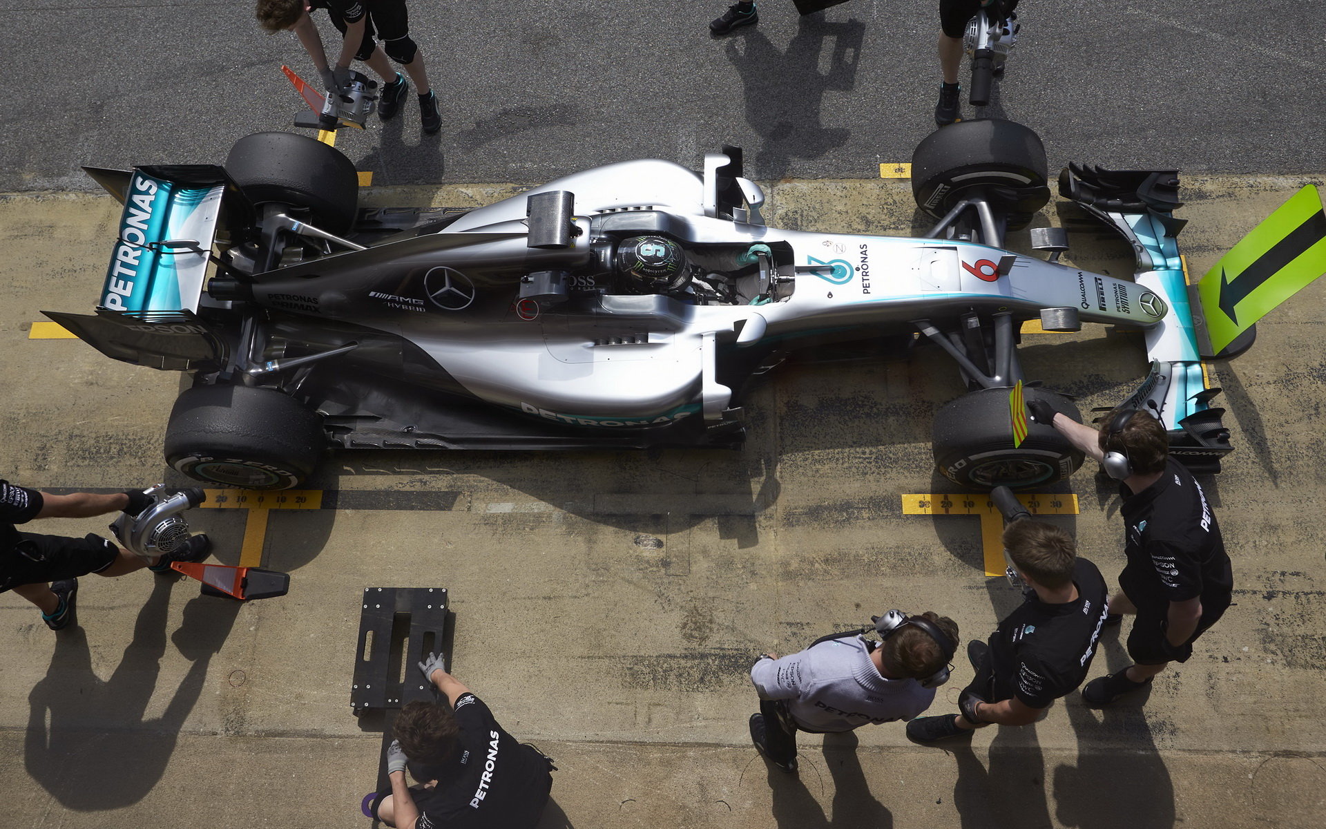 Nico Rosberg při mezisezónních testech v Barceloně