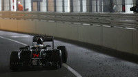 Fernando Alonso při tréninku v Monaku