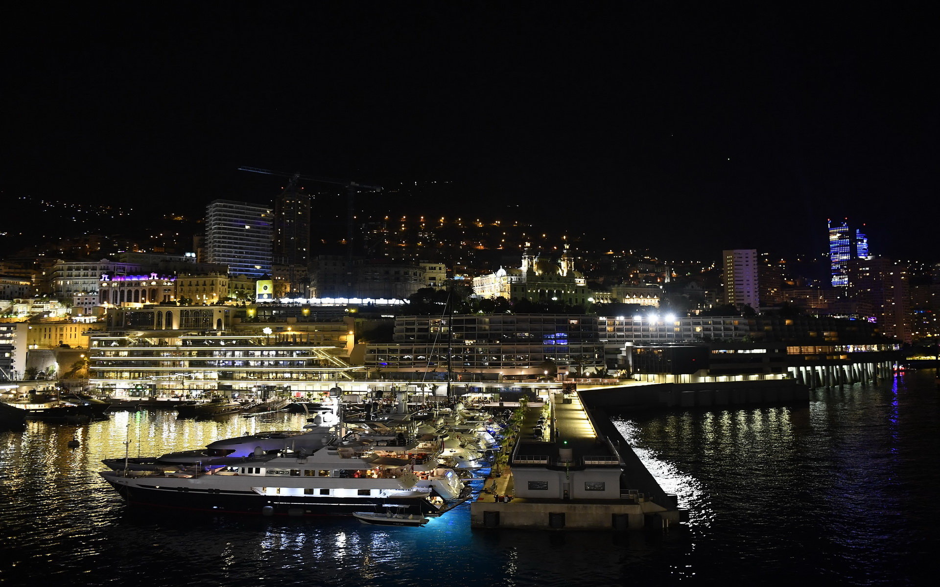 Večerní Monako