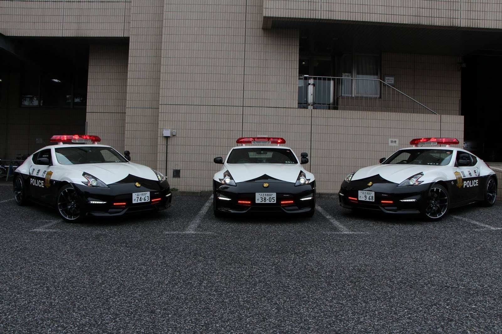 Nissan 370Z Nismo jako posila Tokijské policie