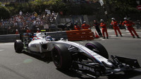 Valtteri Bottas při kvalifikaci v Monaku
