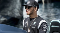 Lewis Hamilton v Monaku