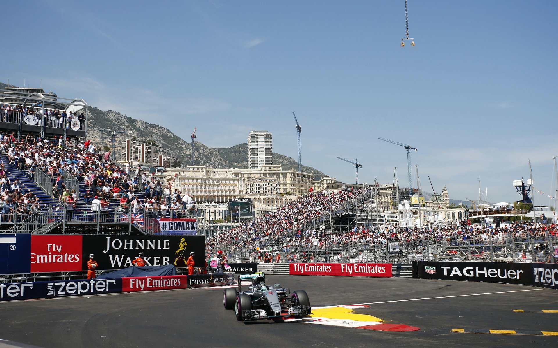 Nico Rosberg při kvalifikaci v Monaku