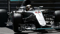 Lewis Hamilton v závodě v Monaku