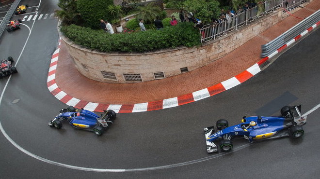 Saubery v Monaku napodobily Mercedesy, i když s mnohem menší pompou