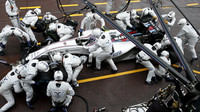Valtteri Bottas v závodě v Monaku