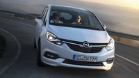 Opel Zafira prošel faceliftem, zmizela typická přední část.