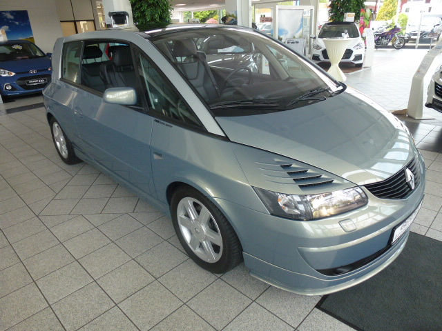 Úžasně zachovalý Renault Avantime je nyní na prodej v Německu.