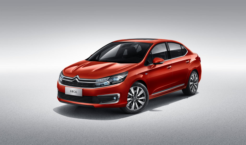 Citroën C4L po faceliftu připomíná novou C6.