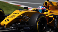 Jolyon Palmer při tréninku v Kanadě