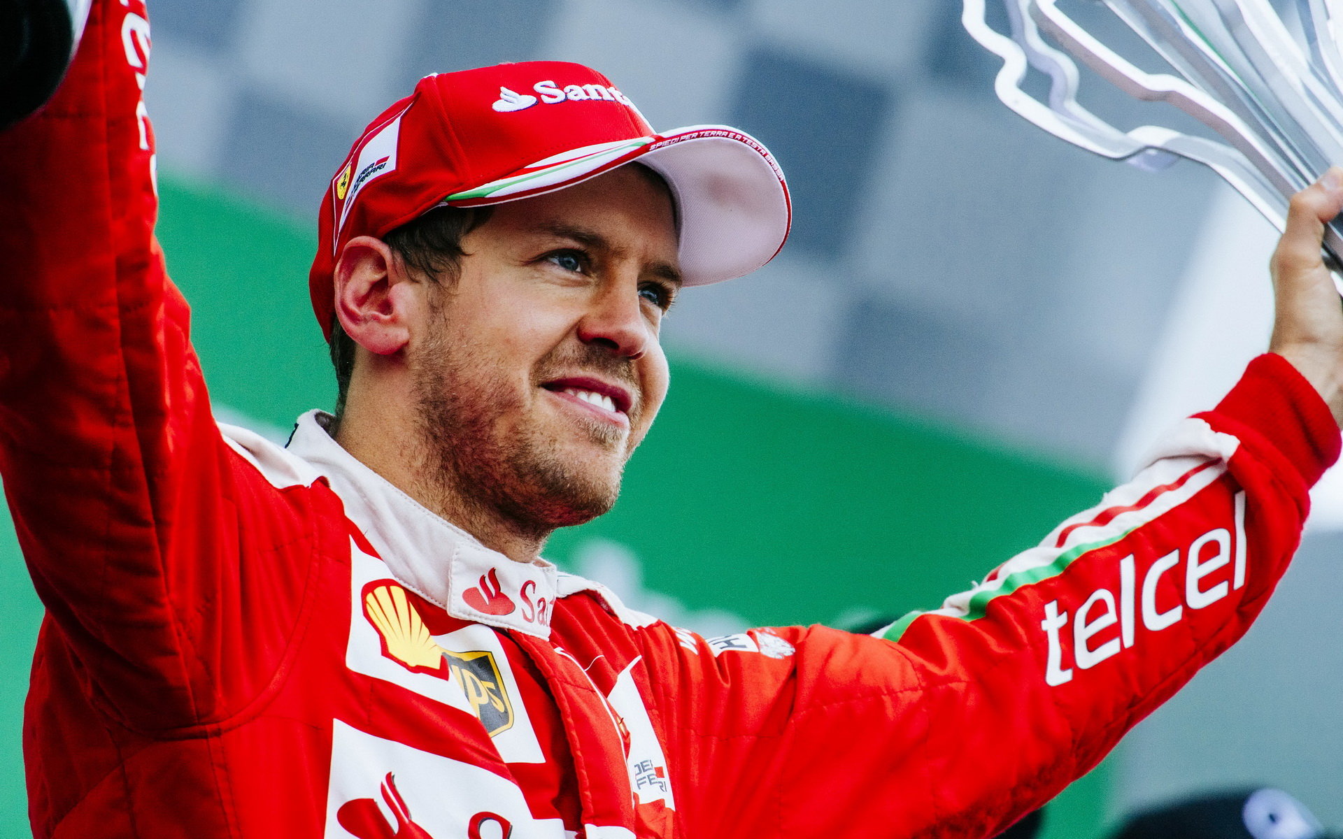 Sebastian Vettel v Kanadě skončil druhý za Lewisem Hamiltonem