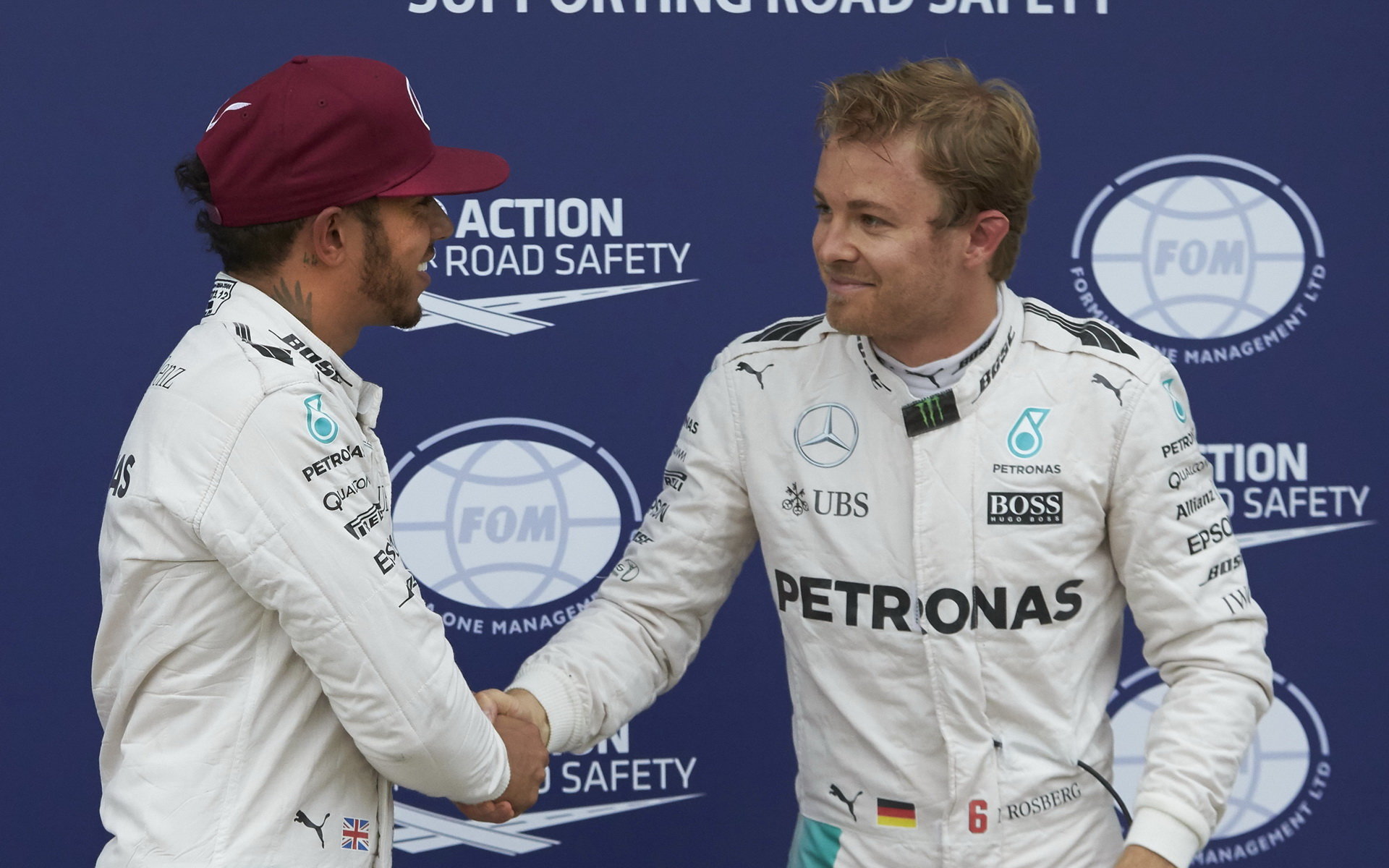 Lewis Hamilton by na rozdíl od Nica Rosberga v Silverstone startoval bez safety caru