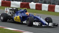 Felipe Nasr při kvalifikaci v Kanadě