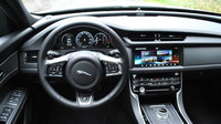 Jaguar XF 2.0d R-Sport (2016)