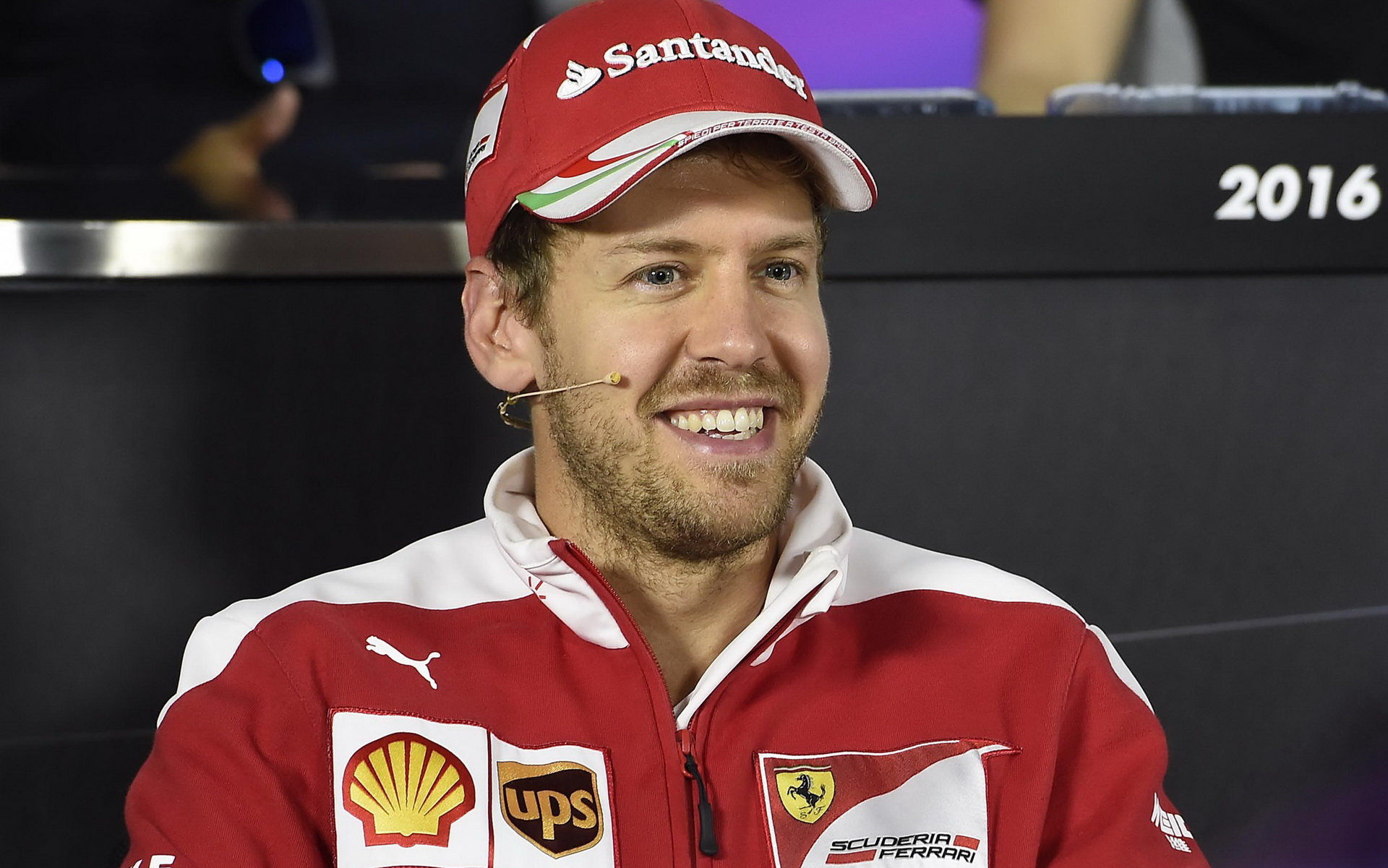 Sebastian Vettel zatím v Rakousku moc důvodů k úsměvu nemá