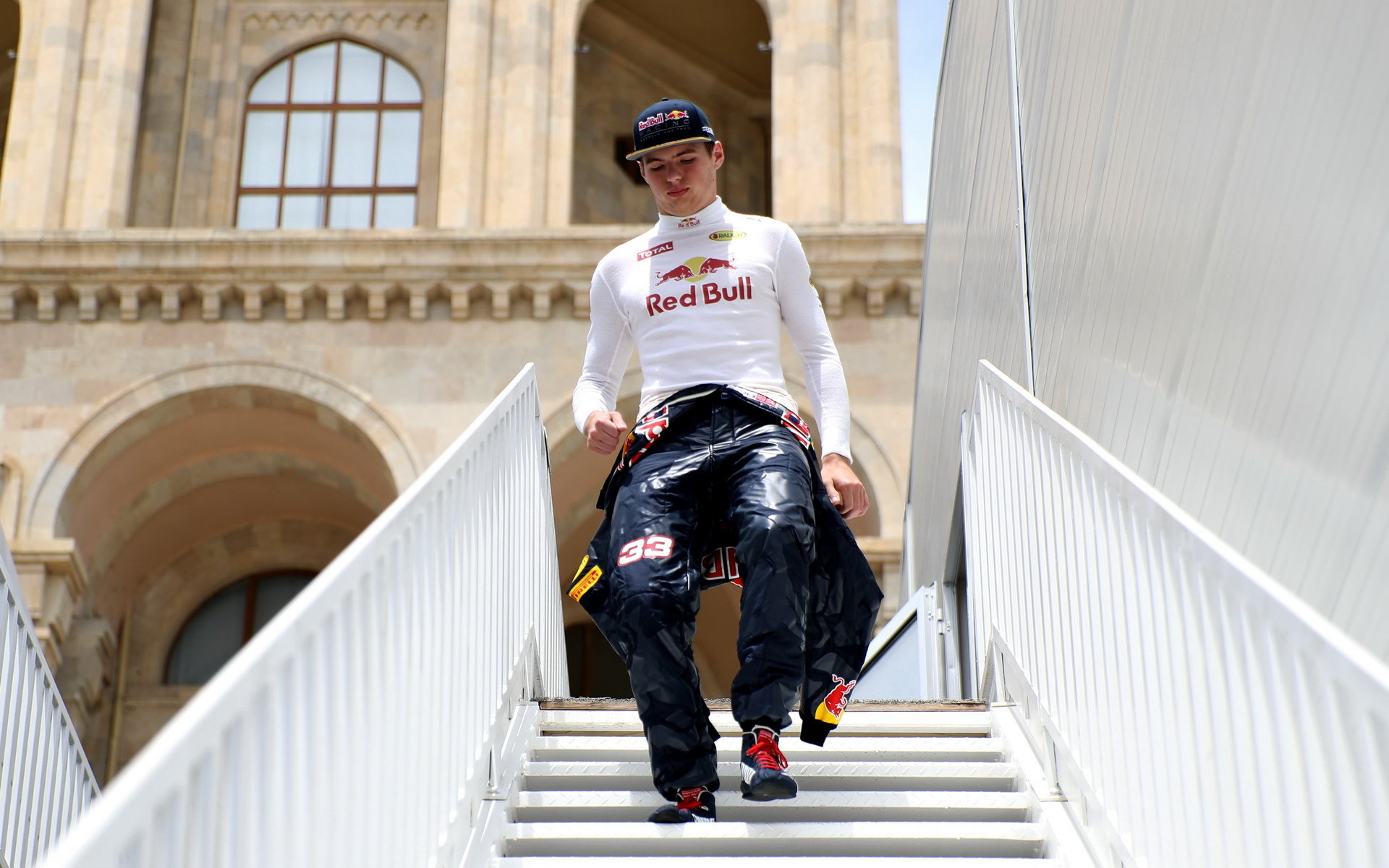 Max Verstappen v Baku