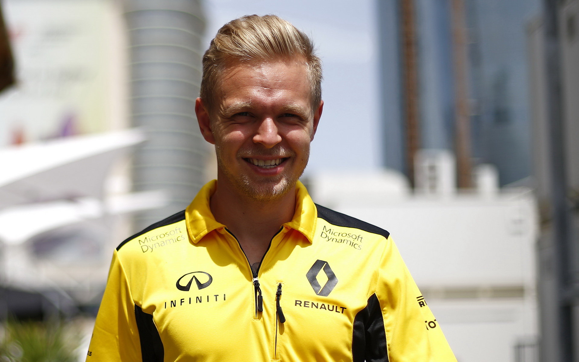 Kevin Magnussen v Baku