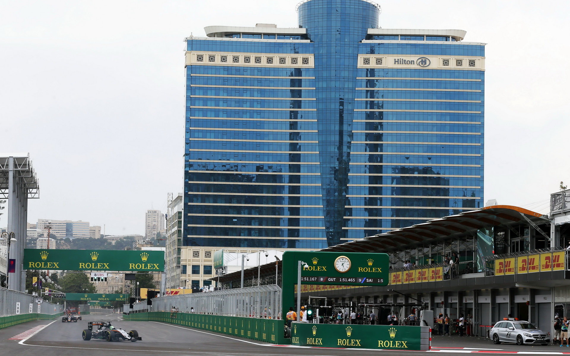 Nico Hülkenberg při tréninku v Baku