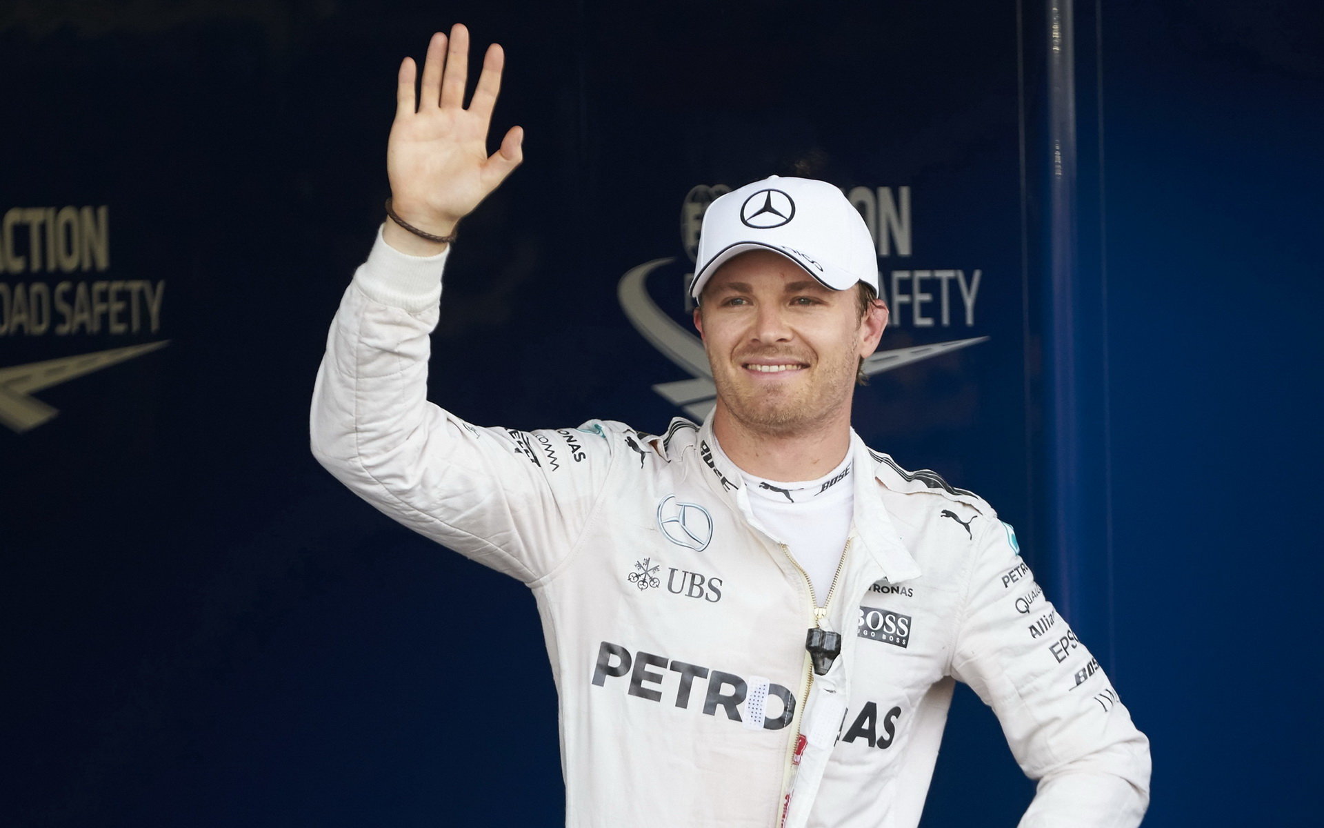 Nico Rosberg soupeře vítá, ale varuje před jejich rostoucí silou