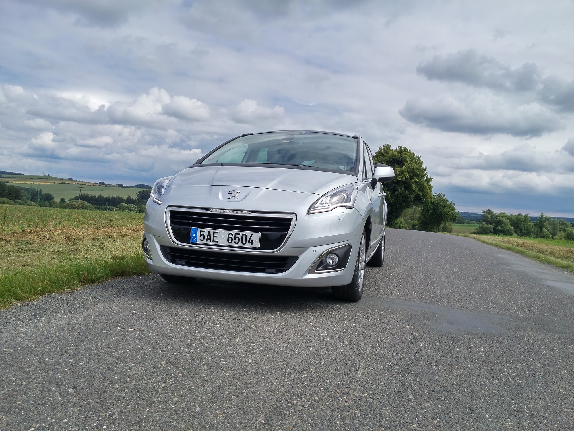 Peugeot 5008