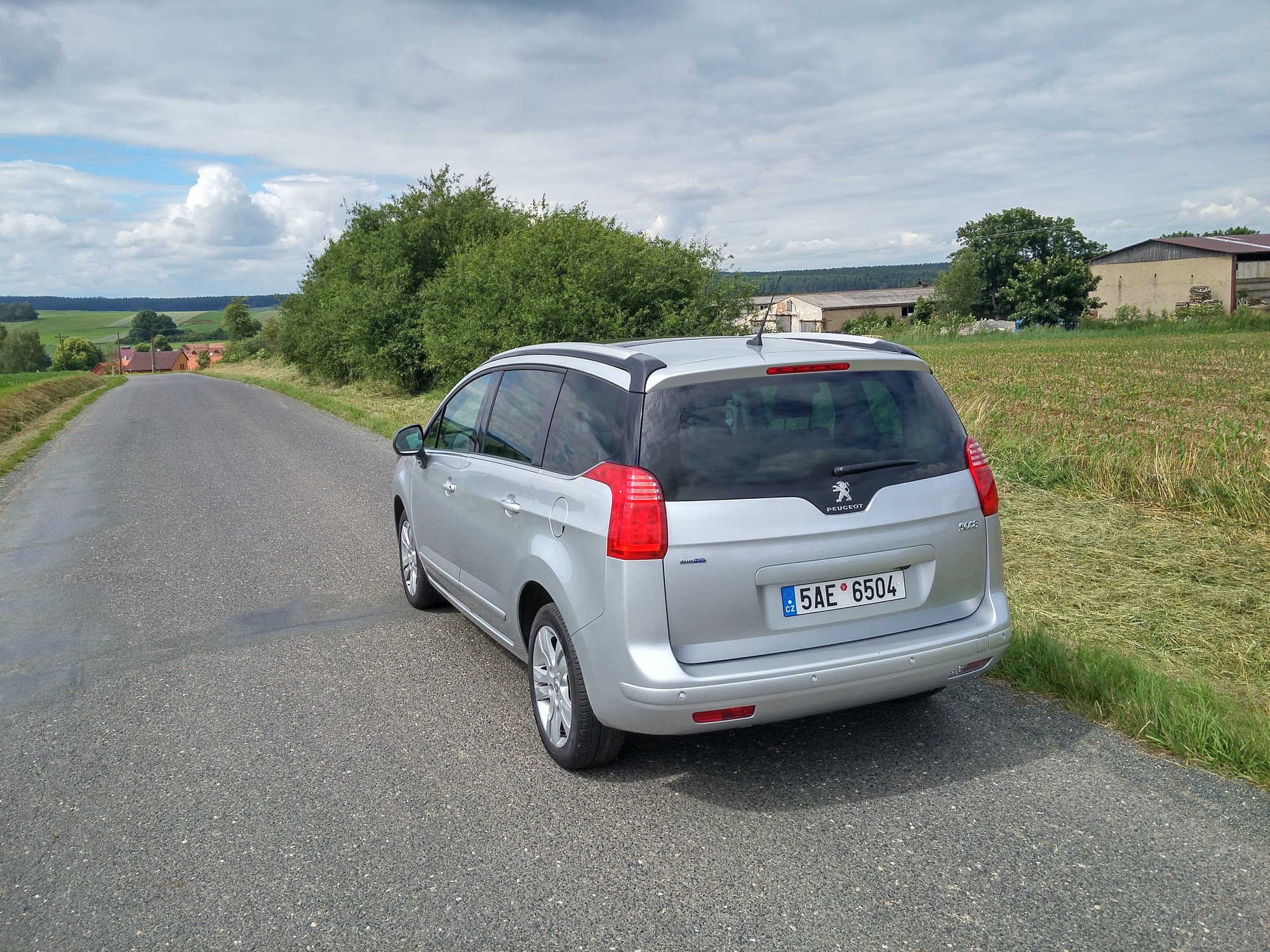 Peugeot 5008