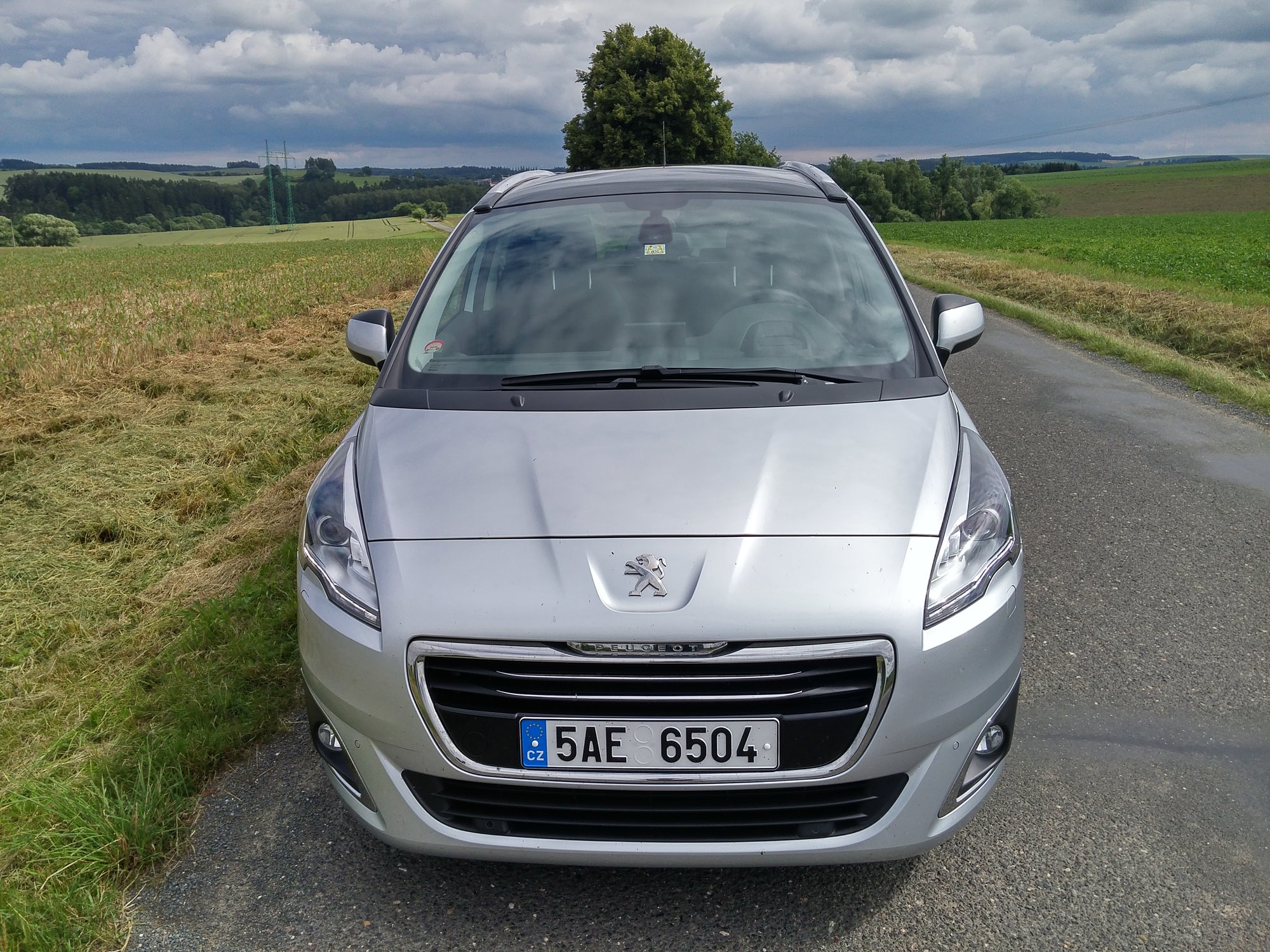 Peugeot 5008