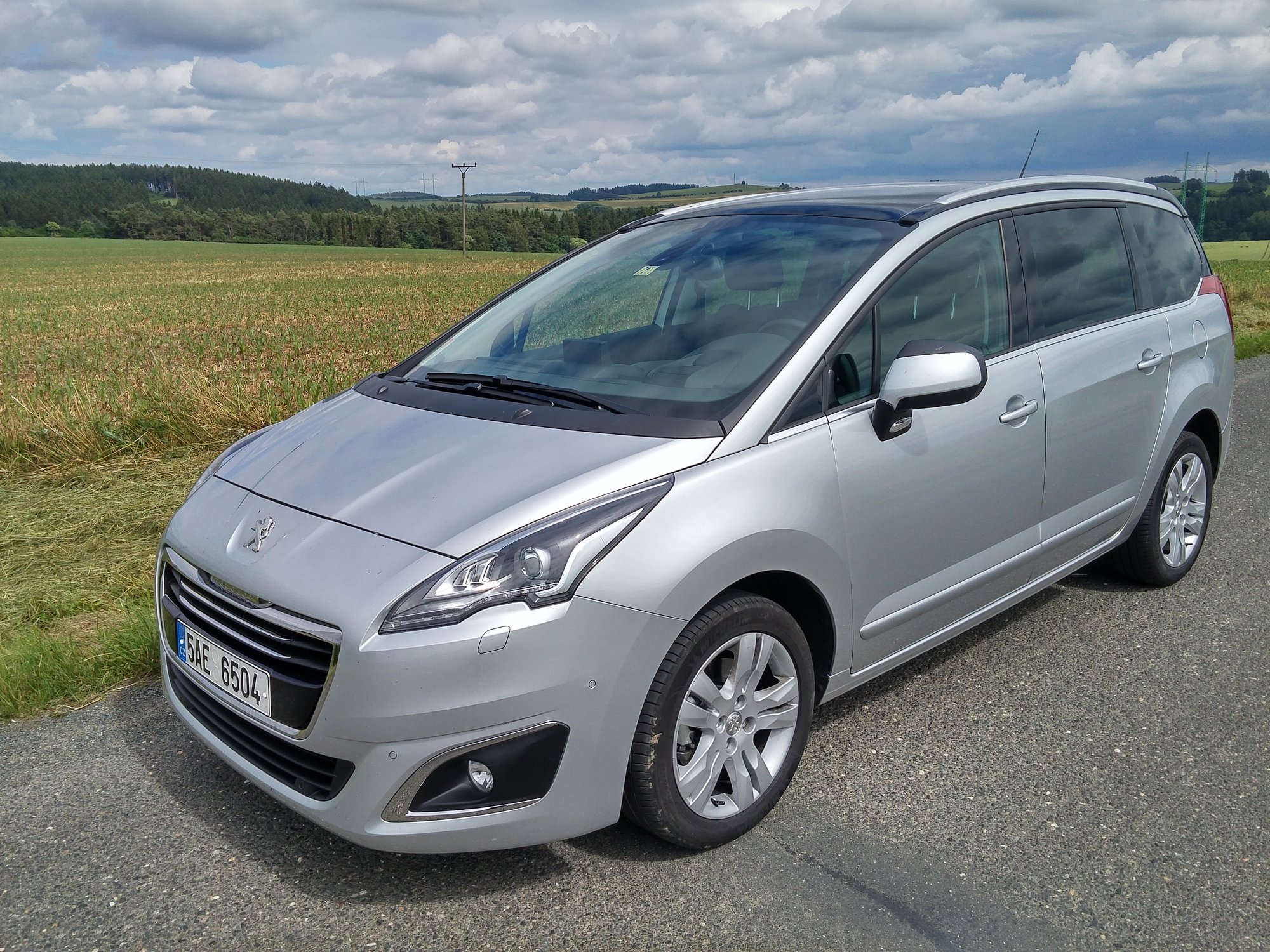 Peugeot 5008