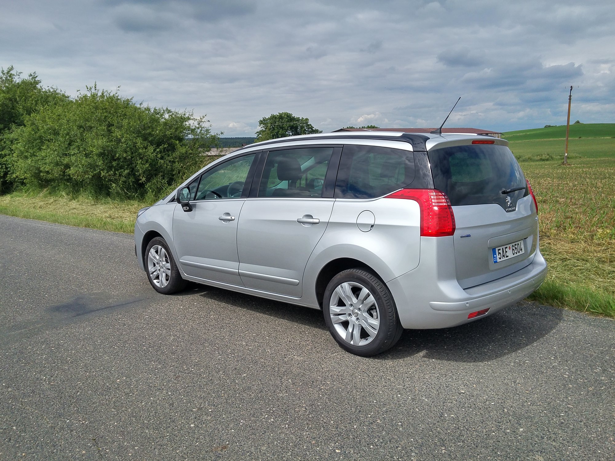 Peugeot 5008