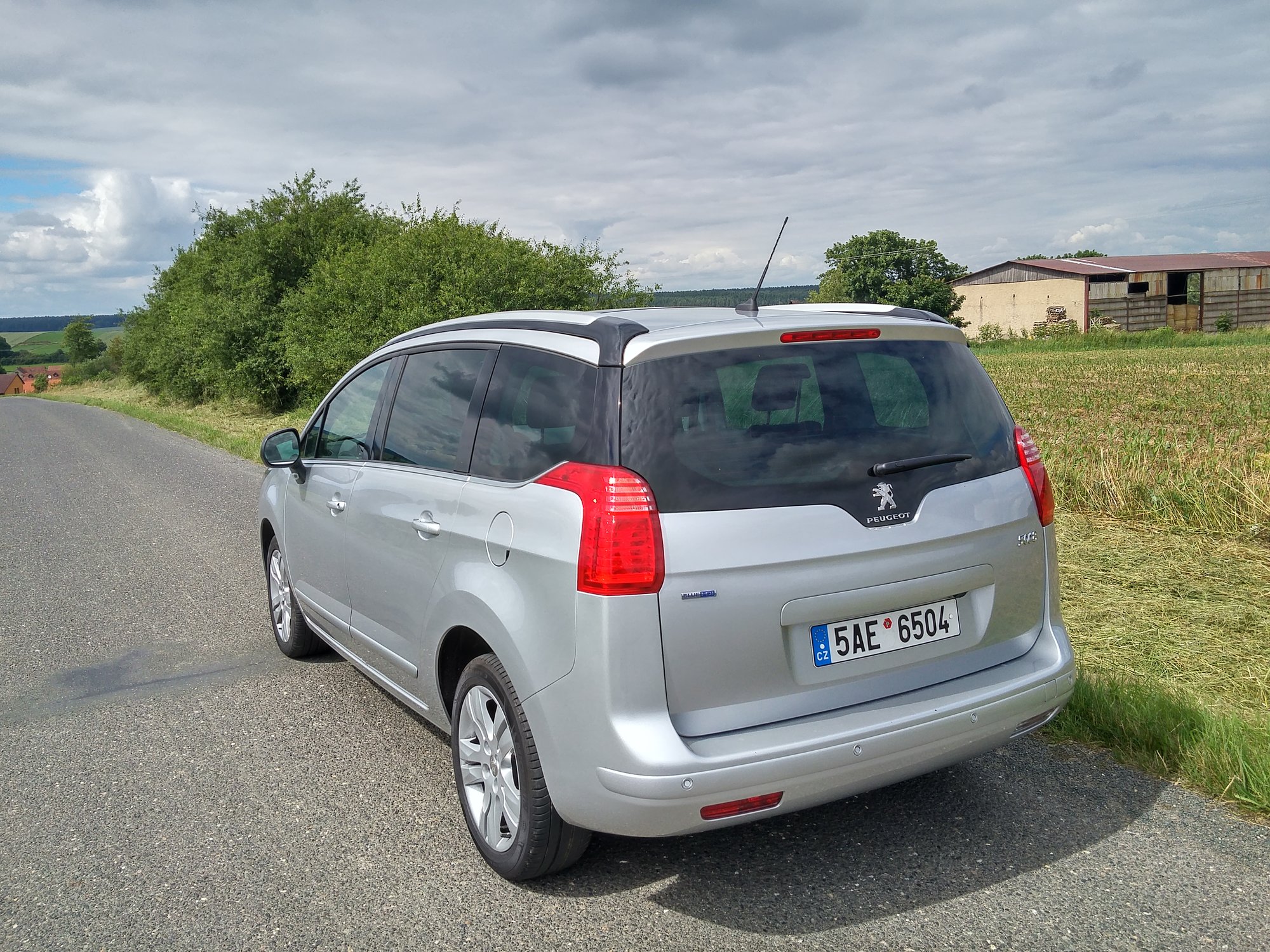 Peugeot 5008