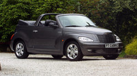 Otevřený Chrysler PT Cruiser rozděluje svým designem společnost.