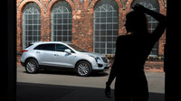 Cadillac XT5 přichází do Evropy ztížit pozici BMW X5 nebo Mercedesu GLE.