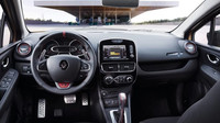 Omlazené Clio RS dává vzpomenout na koncept RS16, automat EDC má pořád.