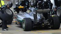 Lewis Hamilton v závodě v Silverstone