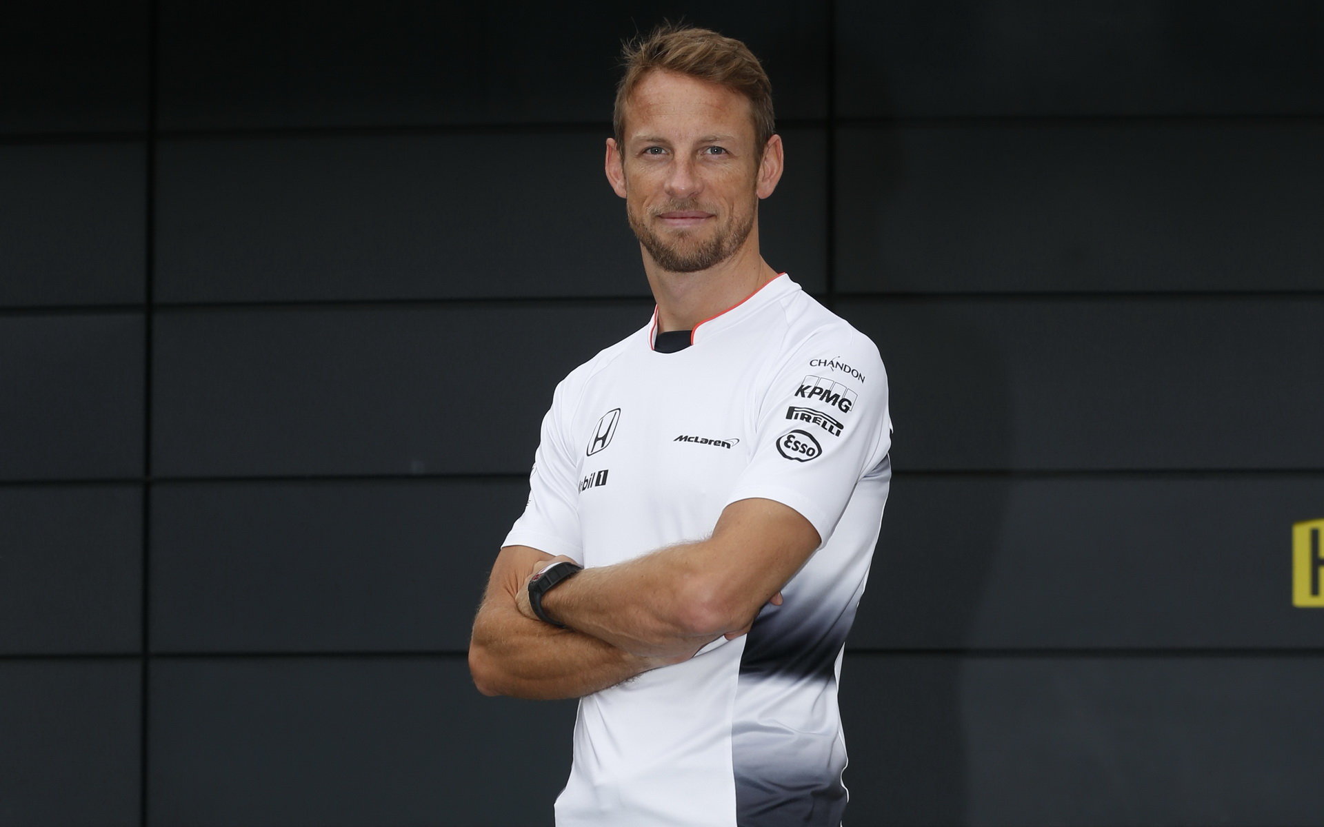 Také Jenson Button si dnes vyzkoušel záludnosti trati na Hungaroringu