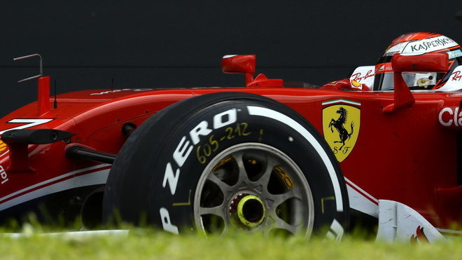 Kimi Räikkönen při posledních sezónních testech v Silverstone