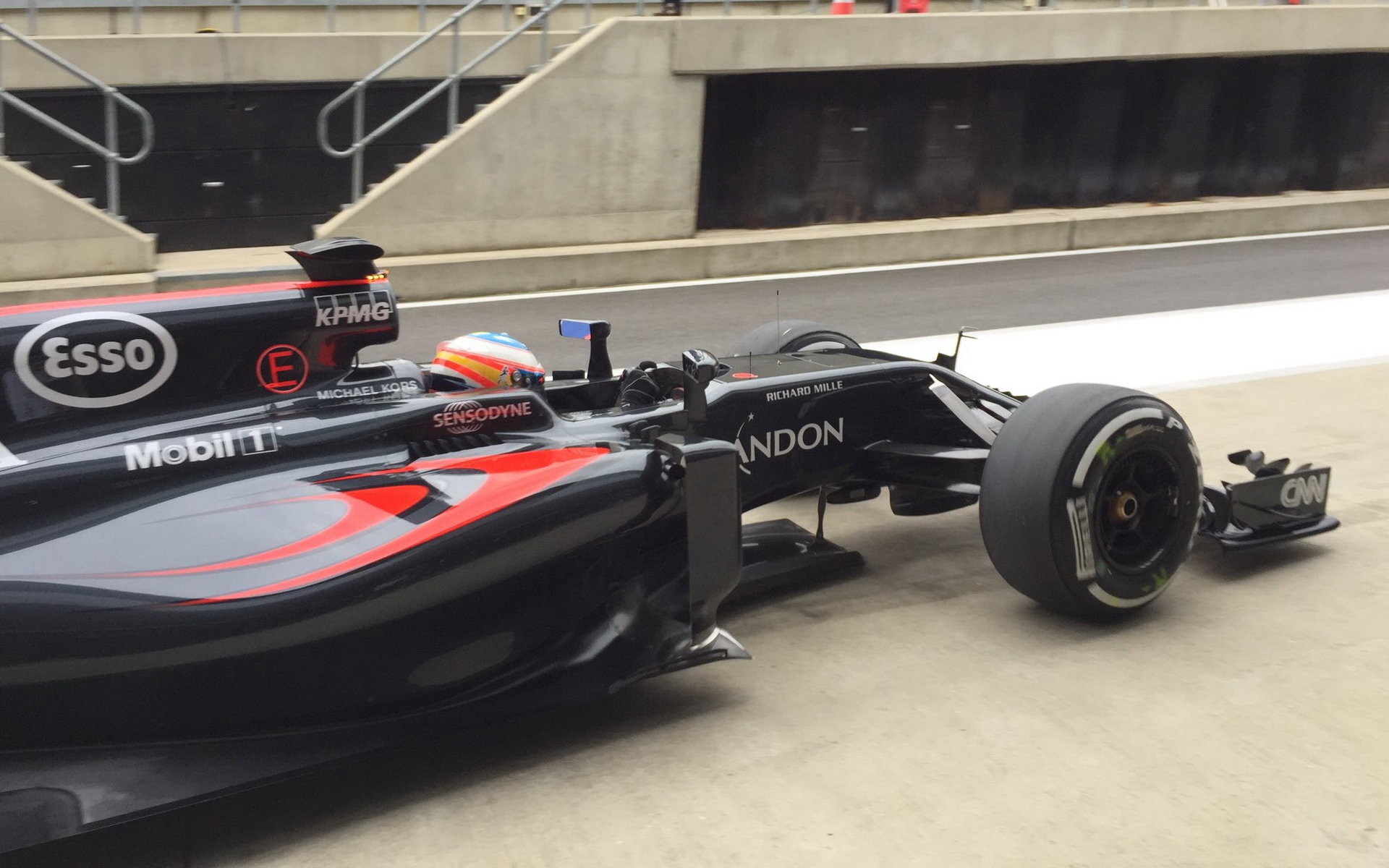 Test v Silverstone byl podle Alonsa povzbudivý pro celý tým McLaren - Honda