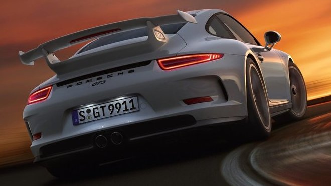 Porsche 911 GT3 se dočká také manuální převodovky.