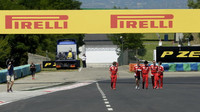 Sebastian Vettel se seznamuje s tratí v Maďarsku