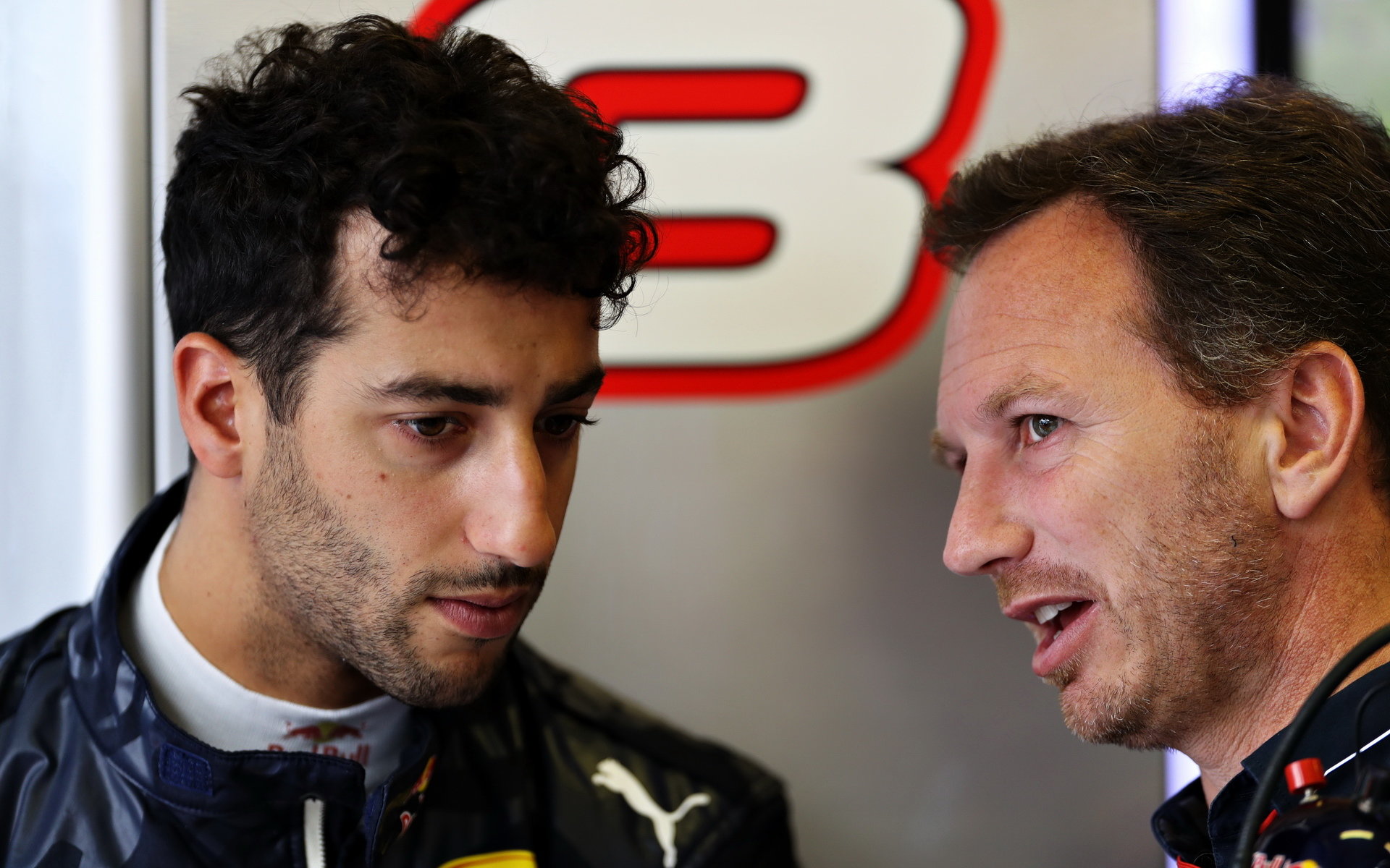 Daniel Ricciardo a Christian Horner v Maďarsku