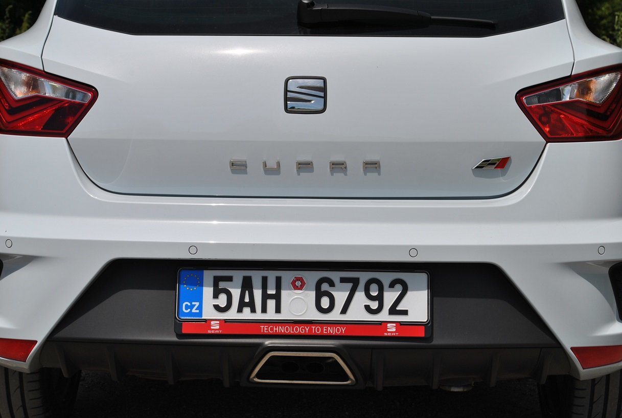 Seat Ibiza Cupra 1.8 TSI (2016)