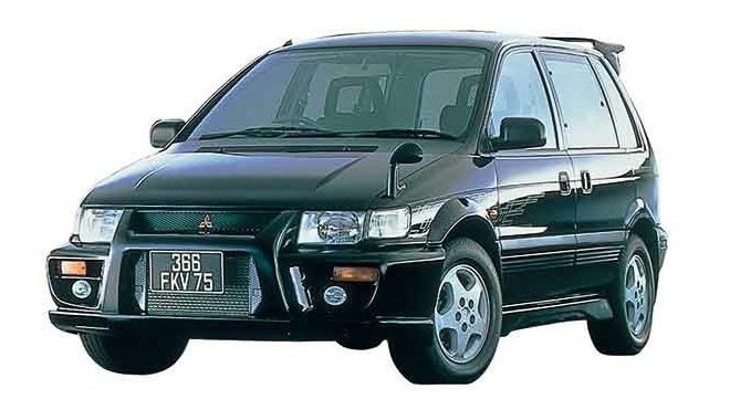 Mitsubishi RVR Hyper Sports Gear R mělo výkon až 250 koní.