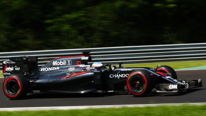 Fernando Alonso očekává, že McLaren bude moci ve zbytku sezóny bojovat v Top 5