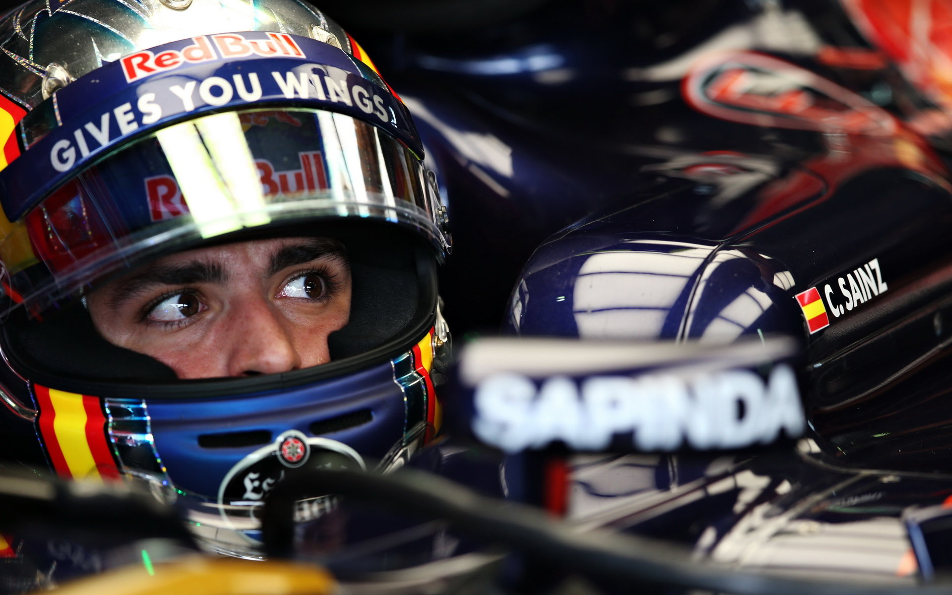 Carlos Sainz by si přál, aby o ochraně kokpitu rozhodovali sami piloti