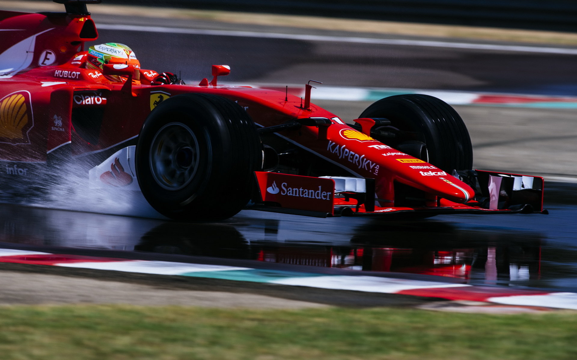 Test pneumatik Pirelli pro sezónu 2017 ve Fioranu