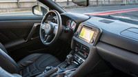Omlazený Nissan GT-R přichází k českým prodejcům.